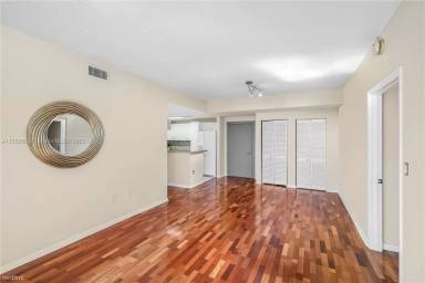 Main picture of Fortune House Condo