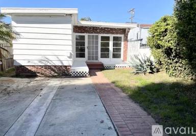 Main picture of 12441 Verdi St