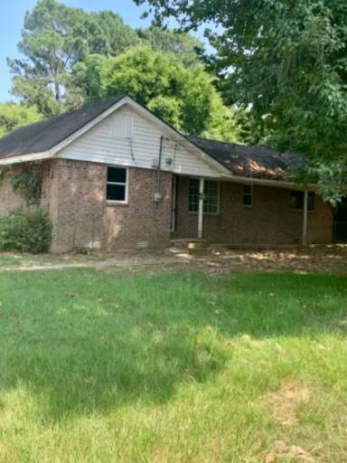 Main picture of 1303 S State Line Ave