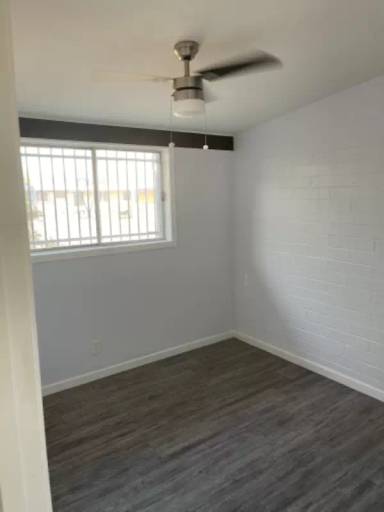 Main picture of 1825 W Linden St