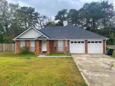Main picture of 235 Tait Rd