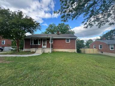 Main picture of 3363 View Ave
