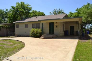 Main picture of 2633 W 45th St