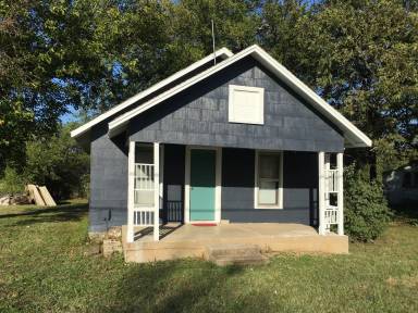 Main picture of 417 N Linwood Ave