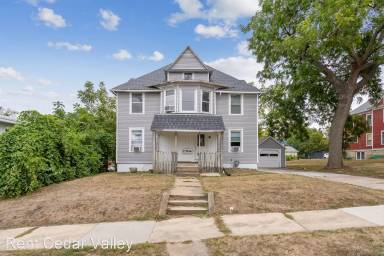 Main picture of 2304 Walnut St