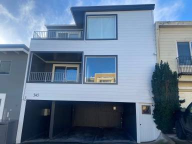 Main picture of 545 Duncan St