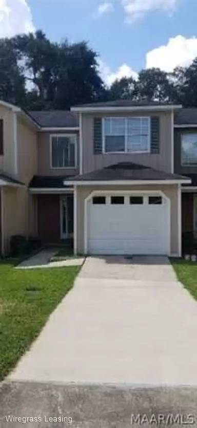 Main picture of 38 Woodfield Pl