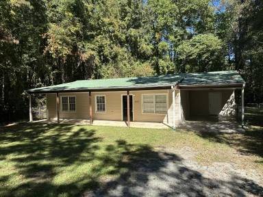 Main picture of 3531 E Paulding Dr