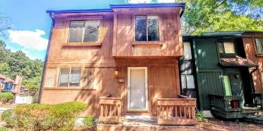 Main picture of 150 Fernbanks Ct