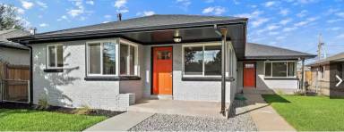 Main picture of 3233 Jasmine St