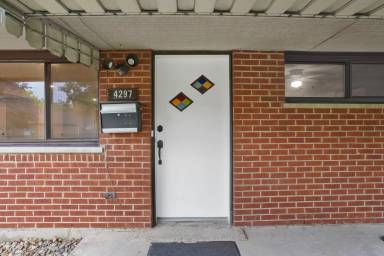 Main picture of 4297 Murdock Ave