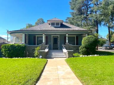 Main picture of 621 N Euclid Ave