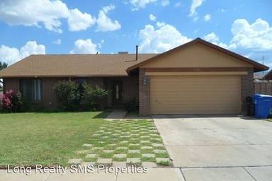 Main picture of 3524 Village Dr
