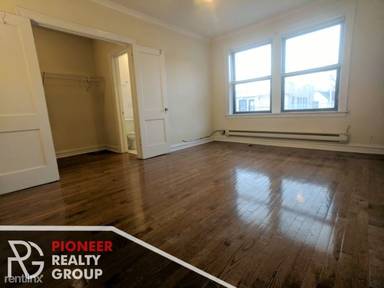 Main picture of 4546 N Damen Ave Apartments