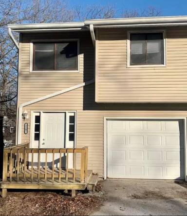 Main picture of 3201 Schuetzen Ln