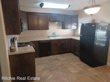 Main picture of 2016 Shirley Park Pl