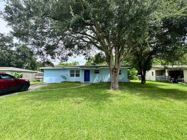 Main picture of 21371 Lehouier Dr