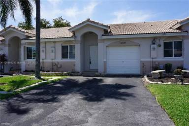 Main picture of 11400 SW 17th Ct