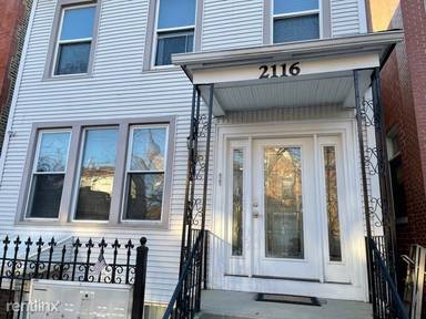 Main picture of 2116 N Winchester Ave