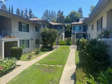 Main picture of 234 Fair Oaks Ave