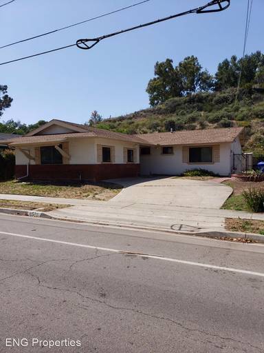 Main picture of 4518 Chateau Dr