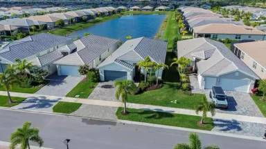 Main picture of 11750 SW Poseidon Way