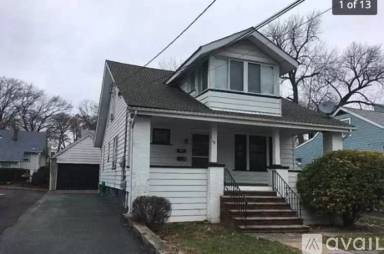 Main picture of 10 Taylor Ave