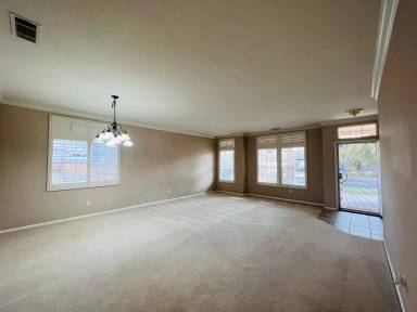 Main picture of 13278 Luna Rd
