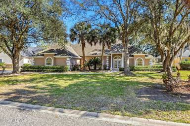 Main picture of 603 Thornwood Ln