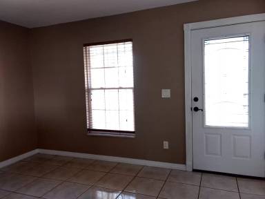 Main picture of 658 Marquand St