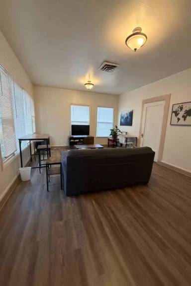Main picture of 1842 Esplanade Ave