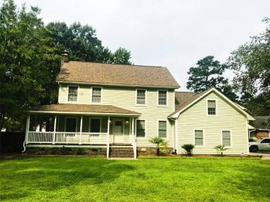 Main picture of 8571 Bayboro Ln