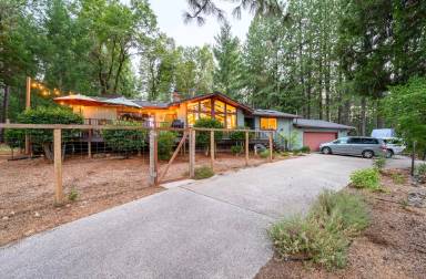 Main picture of 11739 Forest View Dr