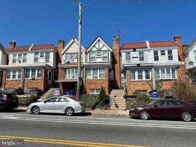 Main picture of 169 W Godfrey Ave