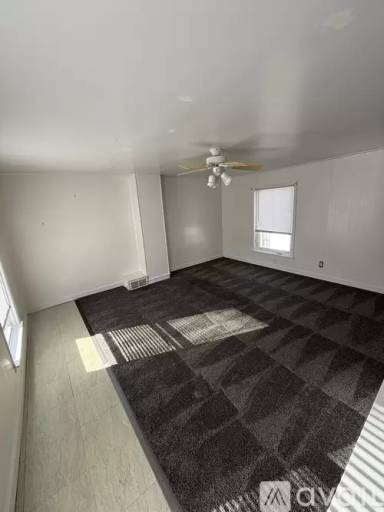 Main picture of 1012 Locust St