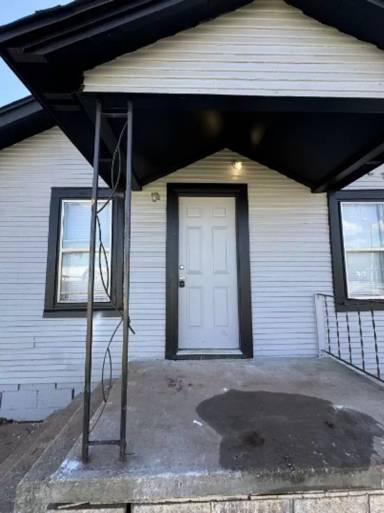 Main picture of 133 SE 45th St