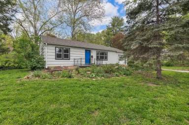 Main picture of 8710 Craig Dr