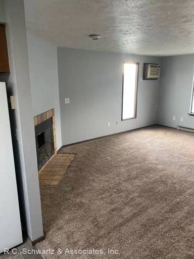 Main picture of 1321 E Providence Ave