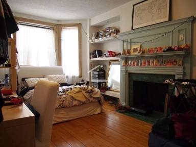 Main picture of 18 Glenville Ave