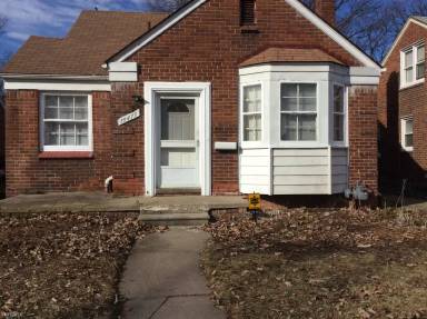 Main picture of 19479 Sussex St