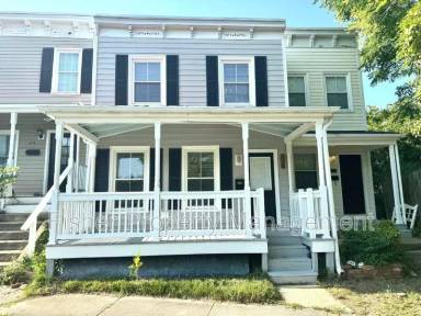 Main picture of 610 Albemarle St