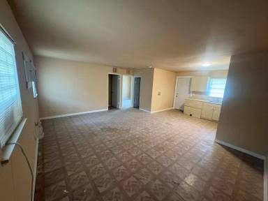 Main picture of 221 Maria St