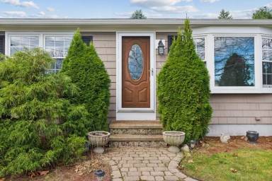 Main picture of 63 Gendron Dr