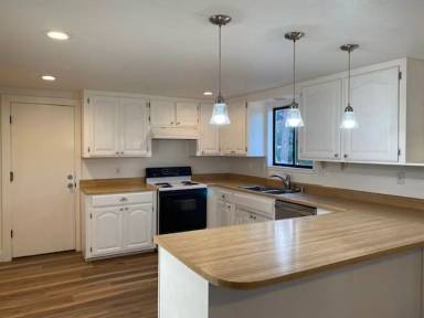 Main picture of 11004 Meyer Way