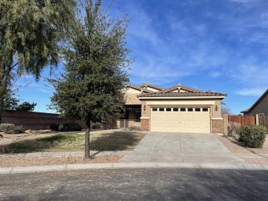 Main picture of 2932 E Ironside Ln