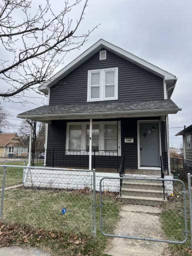 Main picture of 1305 Mott Ave