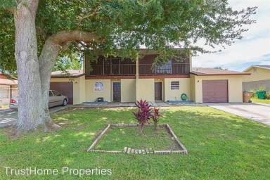 Main picture of 624 Royalty Ct
