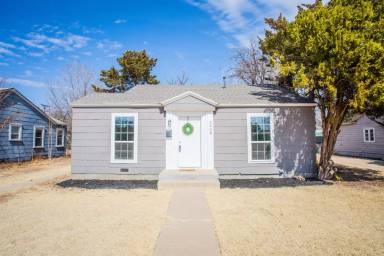 Main picture of 2408 30th St