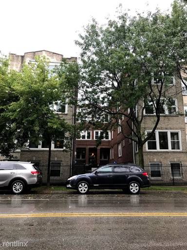Main picture of 3229 W Division St