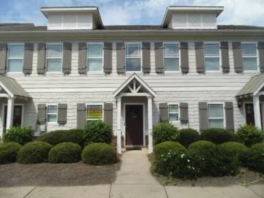 Main picture of 236 Oconee River Cir